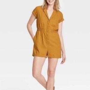 Universal Thread Mustard Yellow Jumpsuit Size Medium